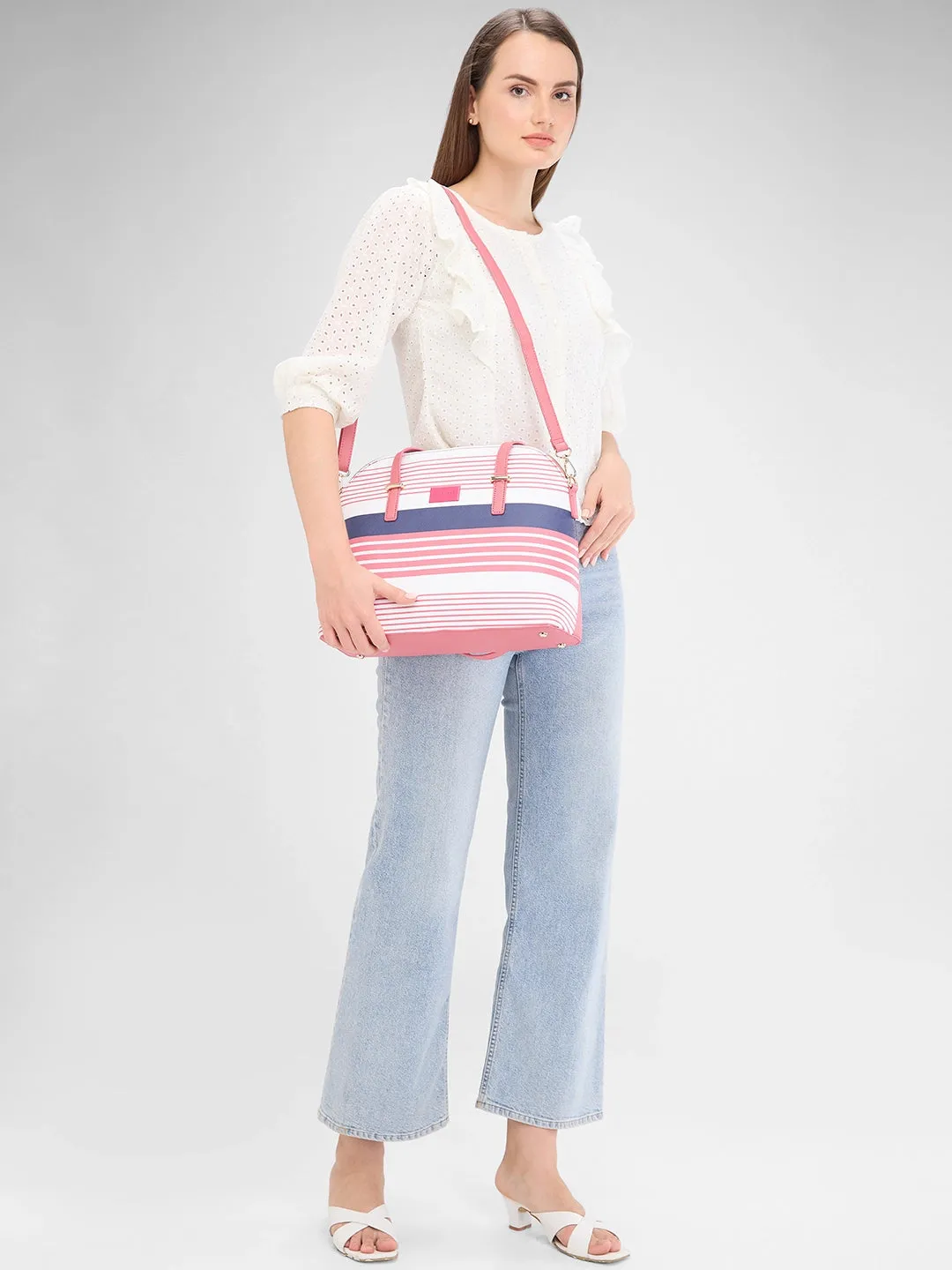 Caprese Sailer Satchel Medium Light Pink