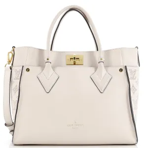 On My Side Tote Mahina Leather MM