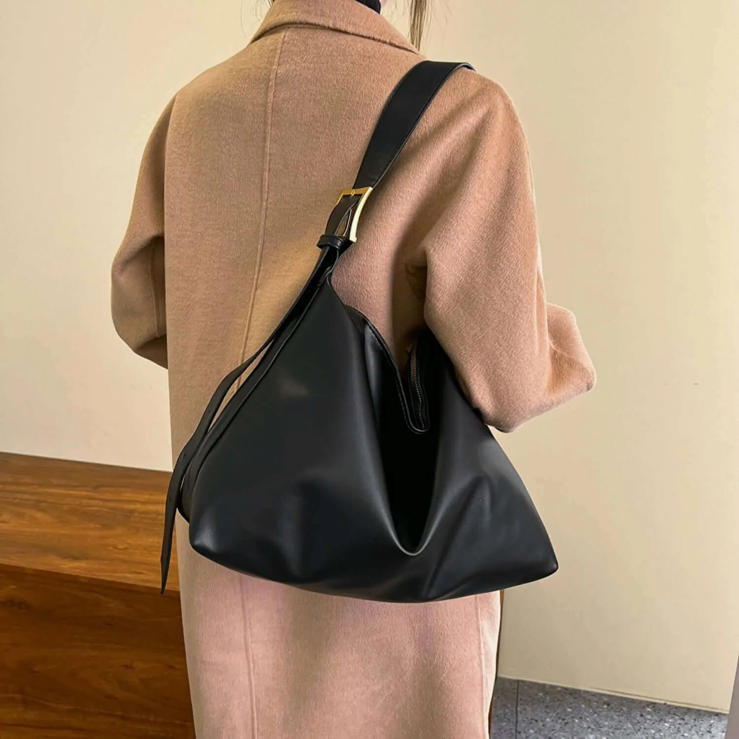 Urban Style Adjustable Strap PU Leather Handbag Crossbody Bag Shoulder Bag