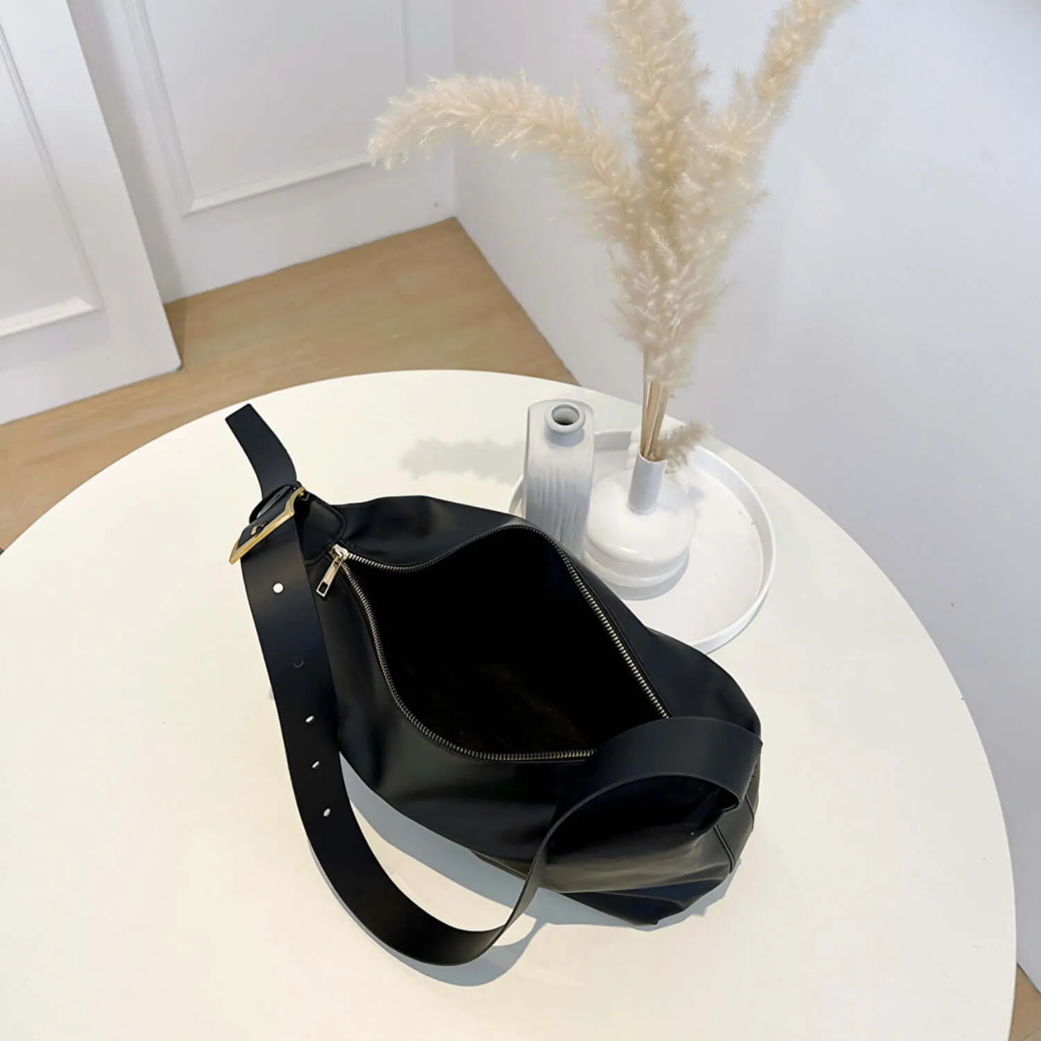 Urban Style Adjustable Strap PU Leather Handbag Crossbody Bag Shoulder Bag