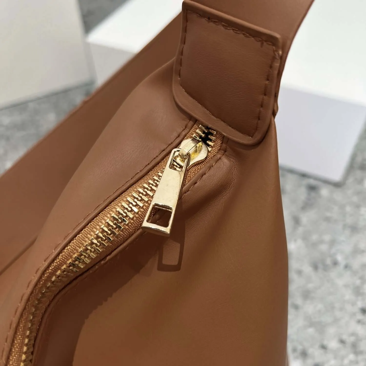 Urban Style Adjustable Strap PU Leather Handbag Crossbody Bag Shoulder Bag